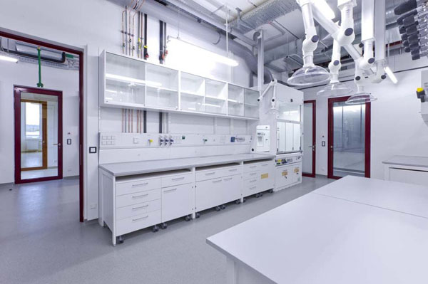 61bc2fc2ba4fd.jpg 01.jpg